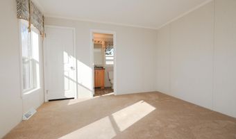 19 Parker Ave, Raymond, NH 03077