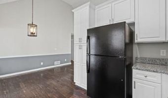 225 Hawkins Farm Cir, Ball Ground, GA 30107