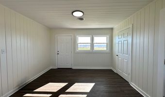 1918 Register Rd, Adel, GA 31620