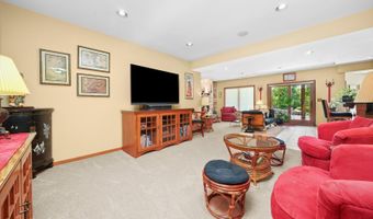 25014 W Nicklaus Way, Antioch, IL 60002