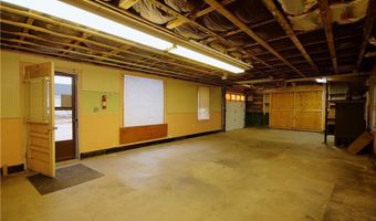 40 Ramies Ln, Burrillville, RI 02830