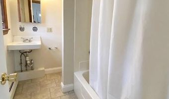 213 State St, Bristol, RI 02809