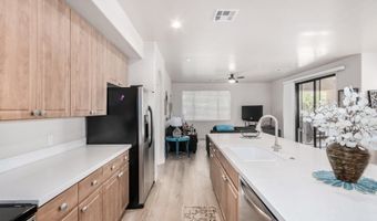 705 W QUEEN CREEK Rd 2062, Chandler, AZ 85248