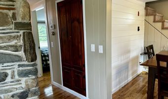 2 Piper Ln, Abbot, ME 04406