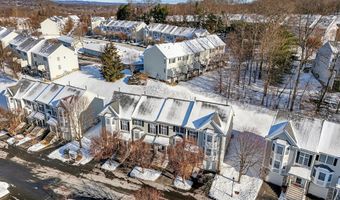 1403 Revere Rd 1403, Danbury, CT 06811