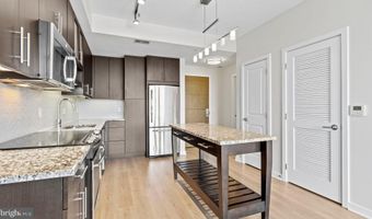 8300 WISCONSIN Ave 1B-1-924, Bethesda, MD 20814