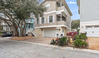 53 OCEANSIDE Dr, Atlantic Beach, FL 32233