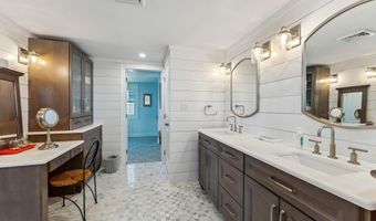 468 21st St St, Avalon, NJ 08202
