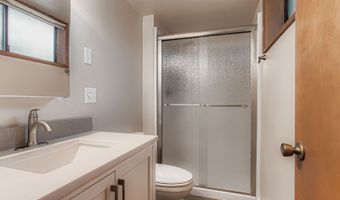 7968 SW SCHOLLS FERRY Rd, Beaverton, OR 97008