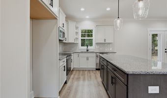154 Ridge Stone Dr, Autryville, NC 28318