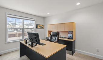 3095 Millbury Ln, Ann Arbor, MI 48105