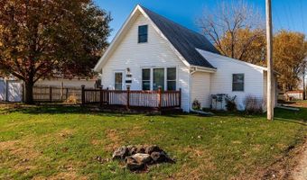 105 S Dubuque St, Albion, IA 50005