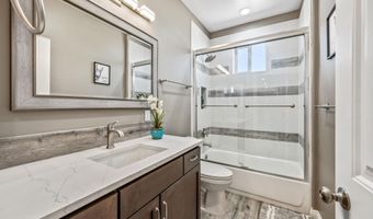 2235 E CODY St, Apache Junction, AZ 85119