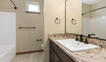 7644 White Pine Cir, Billings, MT 59106