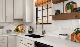 4604 N Bogardus Rd, Austin, IN 47102