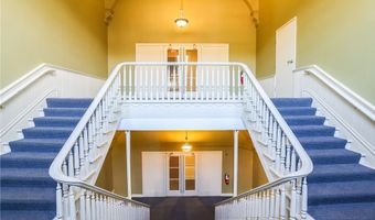 120 S 15th St 202, Airville, PA 15203