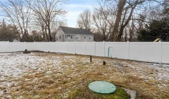 2 Reservoir Ave, Johnston, RI 02919