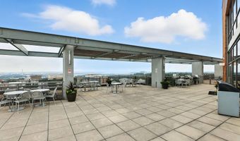 2001 15TH St N 111, Arlington, VA 22201
