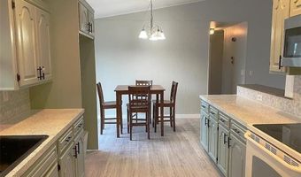 4 Basildon Cir, Bella Vista, AR 72715
