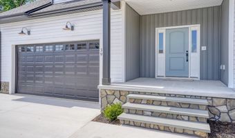 39 DOC Ct, Felton, DE 19943