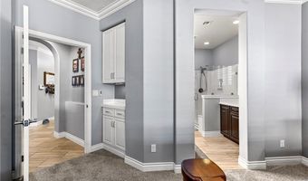 3811 Queen Elizabeth Ct, Laughlin, NV 89029