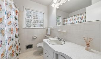 6570 Wright Rd, Atlanta, GA 30328