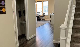 272 W 680 N, Centerville, UT 84014
