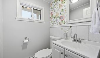 462 Eisenhower Ave, Angola, NY 14006