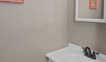 722 Old Bloomfield Rd, Bardstown, KY 40004