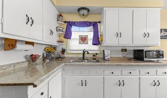 9869 Melbourne Ave, Allen Park, MI 48101