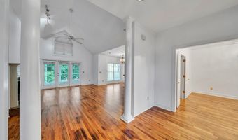 104 Westlake Cir, Americus, GA 31709