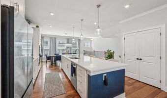 1039 Burnside Pl NW, Atlanta, GA 30318