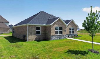 3000 SW Setting Sun Dr, Bentonville, AR 72713