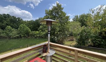 6649 Earlswood Dr, Indianapolis, IN 46217