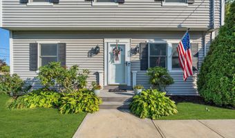 20 Starboard St, Beachwood, NJ 08722