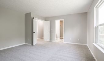 2924 Coles Creek Ln, Indianapolis, IN 46217