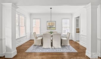 2141 Chatham Ave, Charlotte, NC 28205