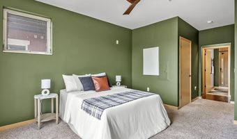 1802 Monroe St 304, Madison, WI 53711