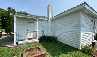 138 N Harrison St, Bloomfield, IN 47424