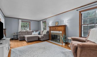 1521 S MEMORIAL Dr, Appleton, WI 54915
