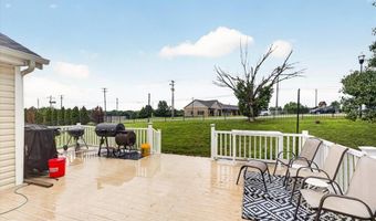 1873 Fox Pointe Dr, Arnold, MO 63010