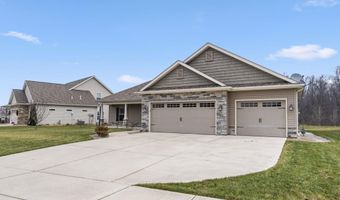 5573 Bear Creek Pass, Auburn, IN 46706