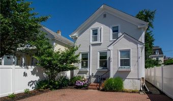 26 Carey St, Newport, RI 02840