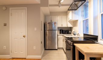1731 WILLARD St NW 102, Washington, DC 20009