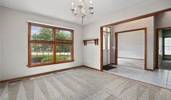 939 Barberry Cir, Amherst, OH 44001