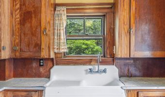 4 Florence Street Pl, Augusta, ME 04330