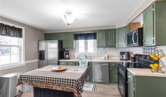 1 Leahy St, East Providence, RI 02916