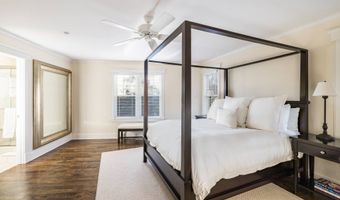 55 Seabreeze Ln, Amagansett, NY 11930