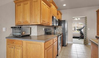 1204 Sheryl Ln, Altus, OK 73521