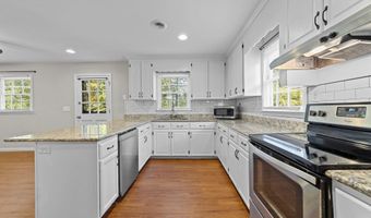 412 2nd St, Apex, NC 27502